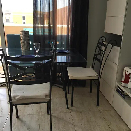 Fanabe Sun 365 Estudio Amplio Apartment *